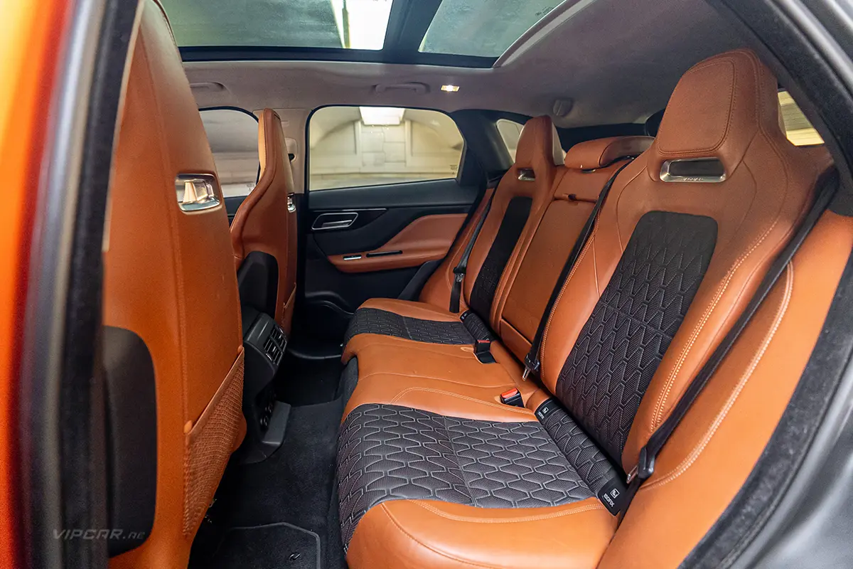 Jaguar F-pace Interior Back seats